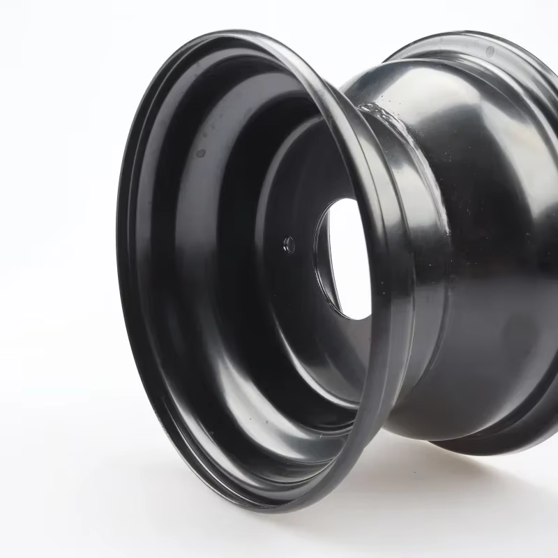 Ce jante présente une hauteur de 130 mm, spécialement conçue pour les scénarios de courses sur piste