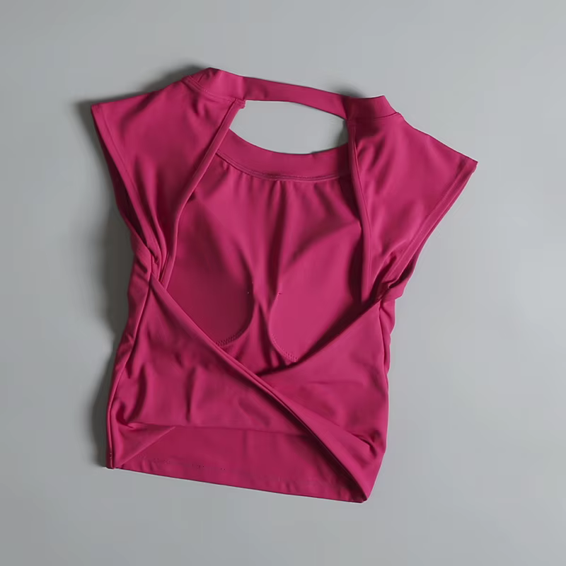 Costume de Yoga haut de sport pour femmes avec coussin de poitrine, T-shirt Sexy à manches courtes,