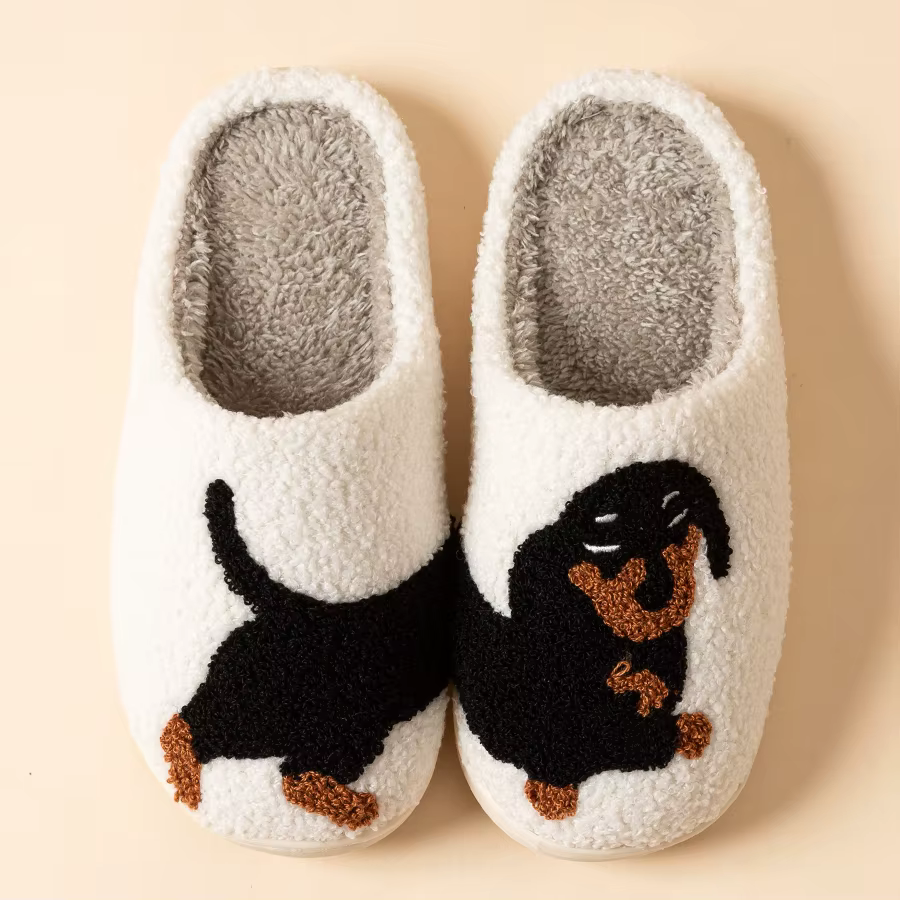 Chaussons de chien de teckel de dessin animé mignon et intéressant pour femmes, chaussures en coton