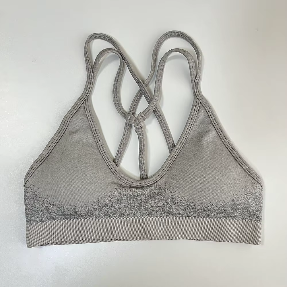 Ignite Cross Back Soutien-gorge de sport Femmes Soutien-gorge de yoga rembourré Halter Fitness Gym H