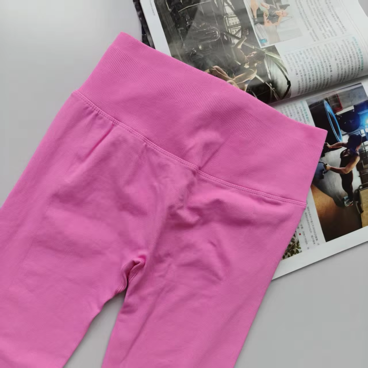 Leggings taille haute sans couture, pantalon de Fitness pêche, serré, extensible, fin, séchage rapid