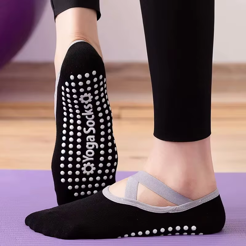 Chaussettes de Yoga respirantes à fond de serviette pour femmes, chaussettes de Pilates à bandes ant