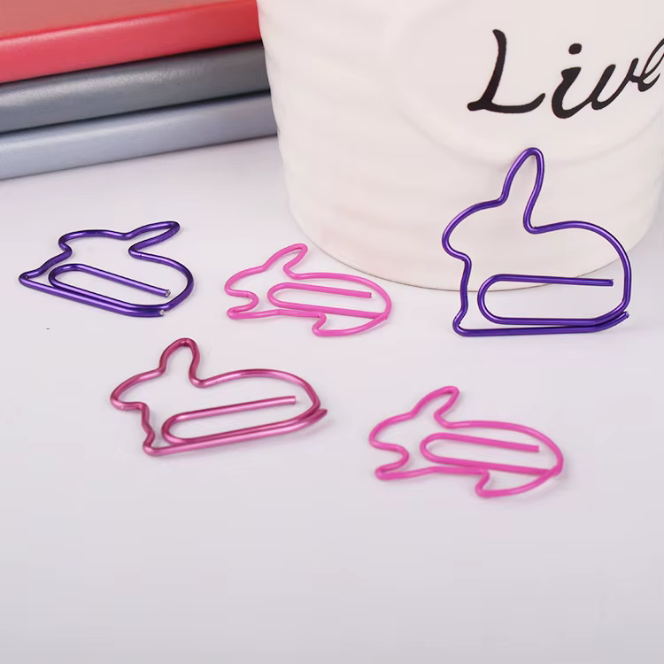 Trombone en métal lapin violet, accessoires de bureau mignons, trombones, signet, trombones