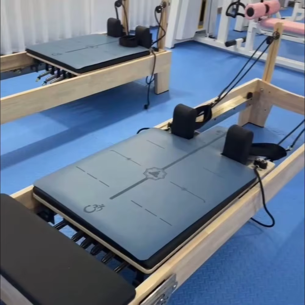Lit de Pilates Reformer australien pour la maison et le studio – Équipement de fitness pour le remodelage corporel et l'entraînement de force