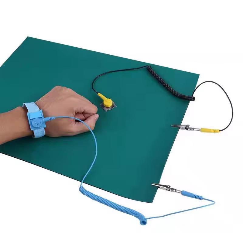 Tapis antistatique à décharge électrostatique, ensemble de tapis de dragonne antistatique, fil de mise à la terre pour réparation électronique d'ordinateur et de PC