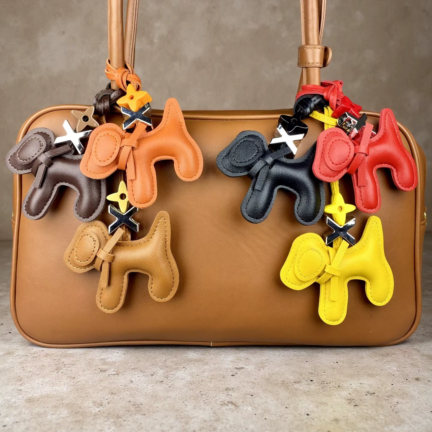 Mignon porte-clés en cuir PU pour sac – Pendentif chiot pour sac – Accessoire animalier – Cadeau pour les amoureux des chiens/amis/famille – Boho/Y2K/Streetwear