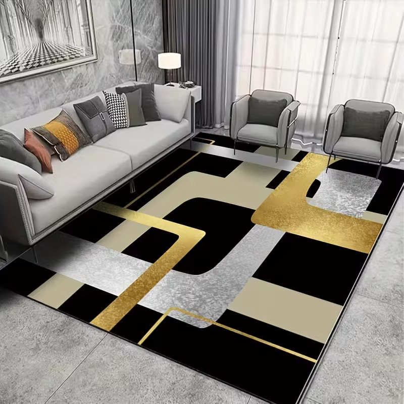 Ceci est un grand tapis avec une base noire
