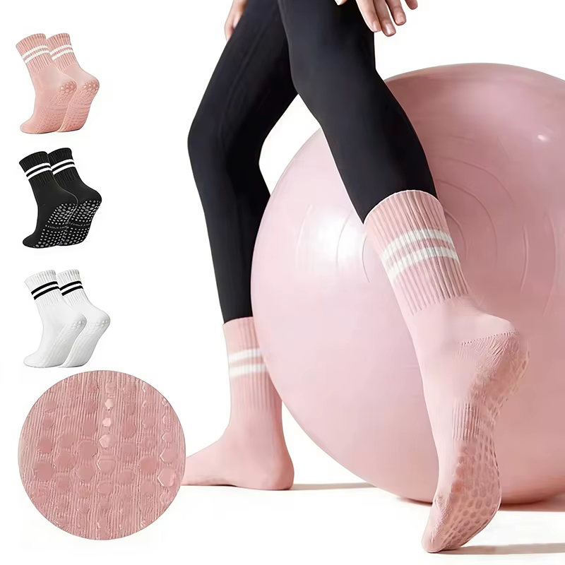 Chaussettes de Pilates antidérapantes pour femmes avec grip