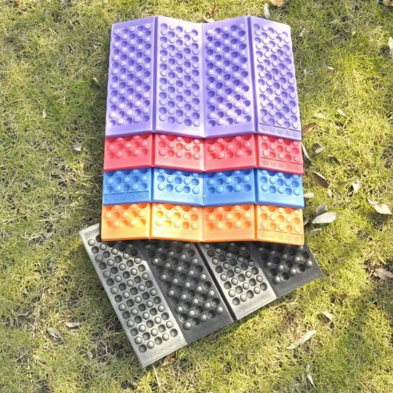Tapis de massage nid d'abeille pliable en 4 parties en XPE