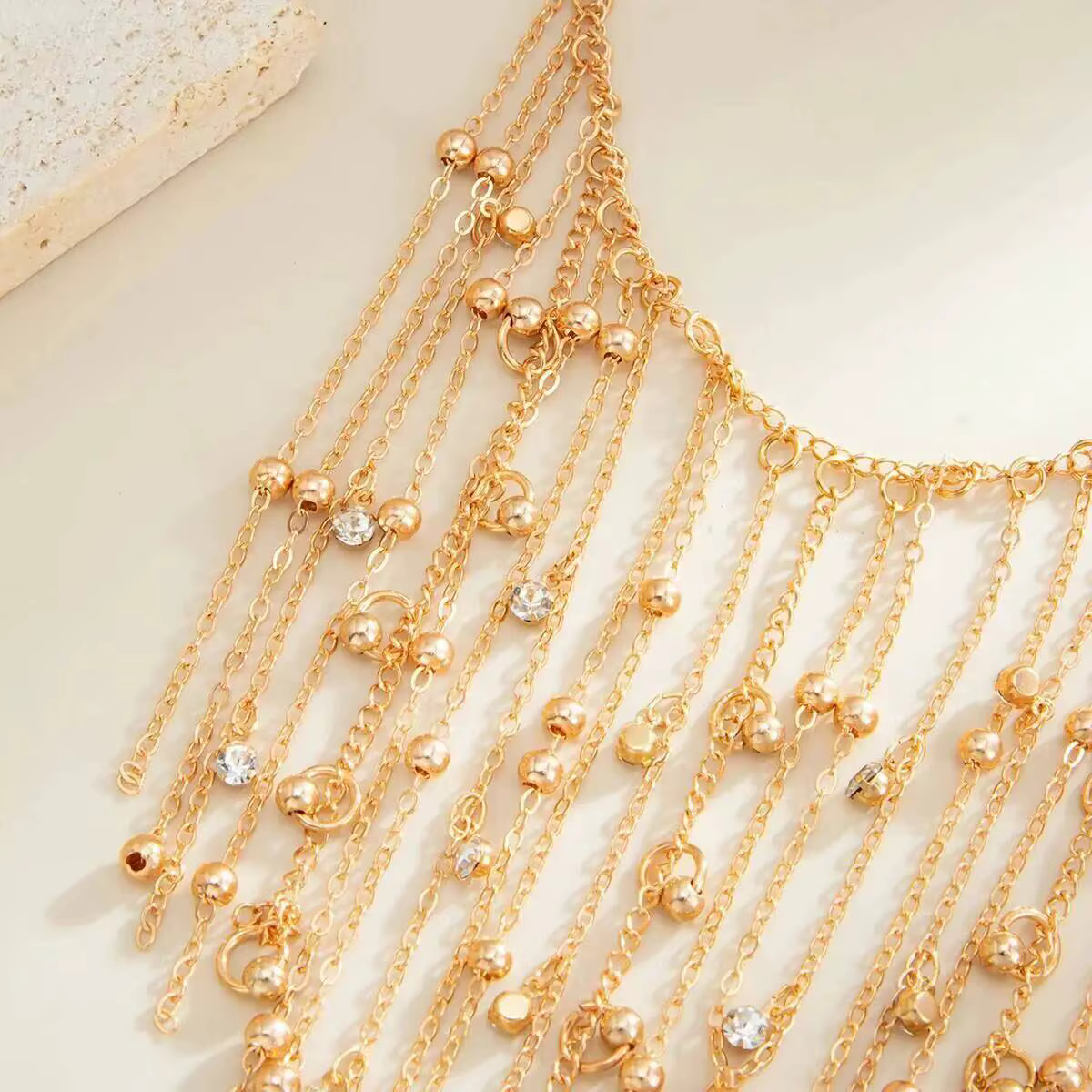 Collier ras de cou tendance avec chaîne à pampilles et perles, style vintage, réglable, couleur or, bijoux de fête, accessoires de cou pour femmes