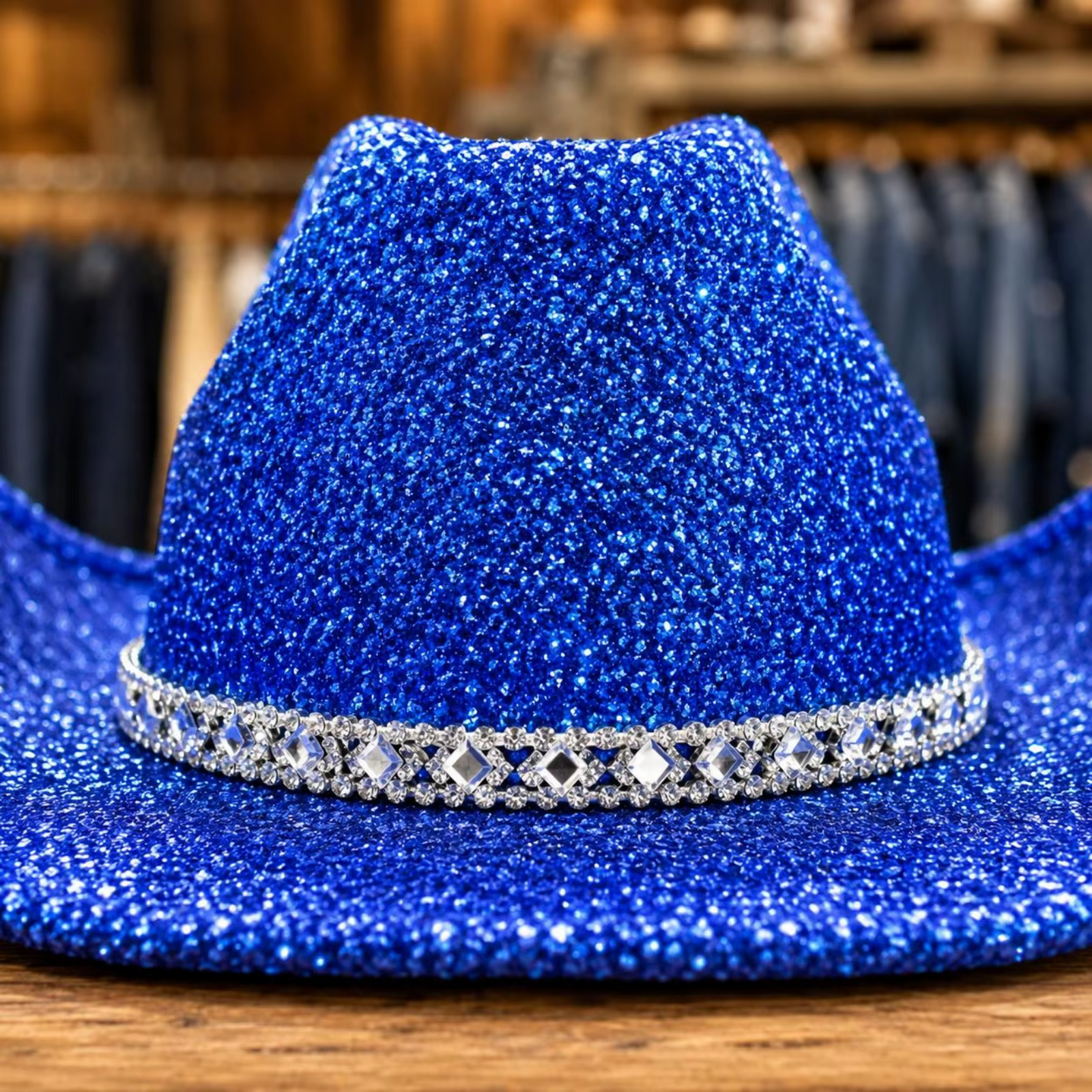 Chapeau de cowboy bleu scintillant en jean, accessoire de tête à couronne haute avec bande décorative