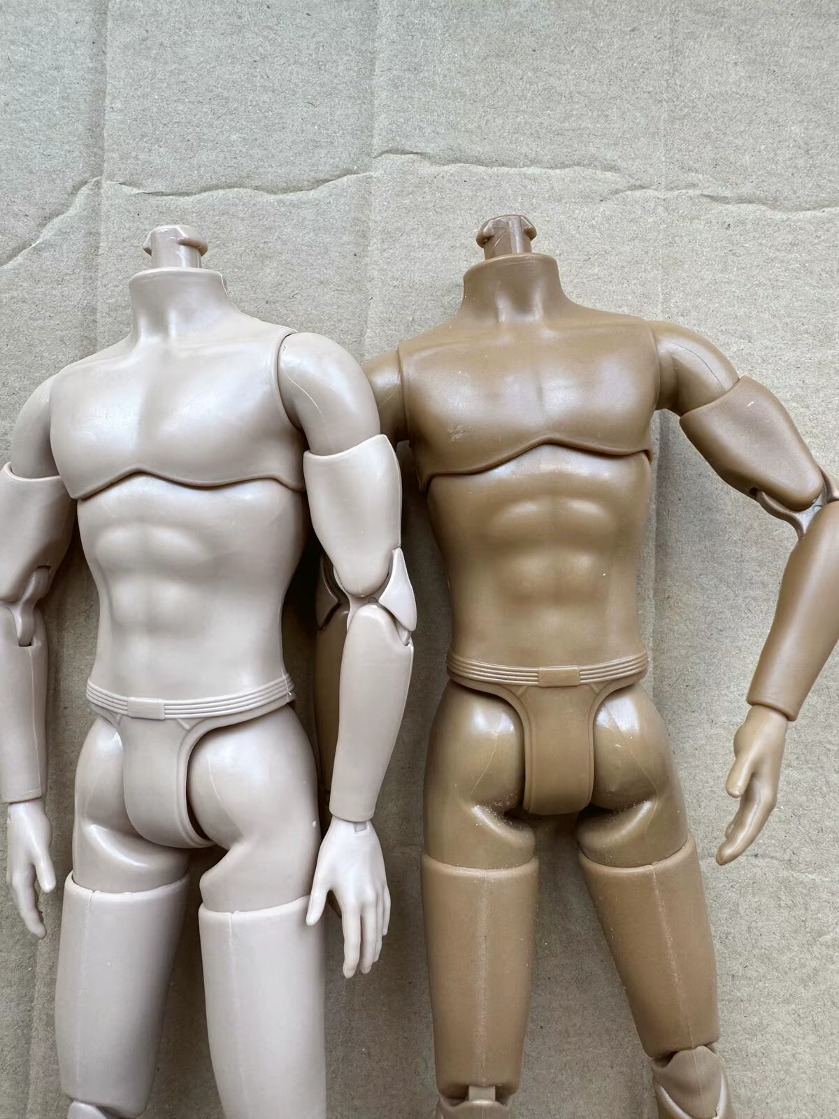 Corps de poupée de Yoga pour hommes