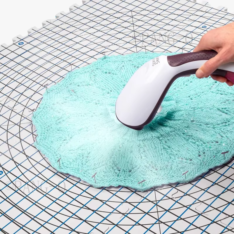Carreaux de mousse imbriqués