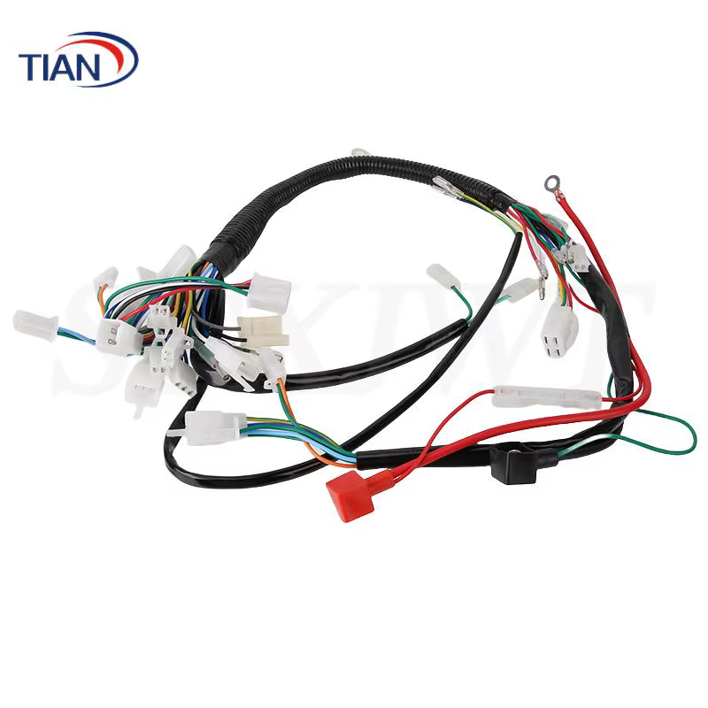 Les accessoires pour quad ATV sont adaptés aux motos tout-terrain, aux quads, aux karts et aux faisceaux de câblage des véhicules de ligne de montage.