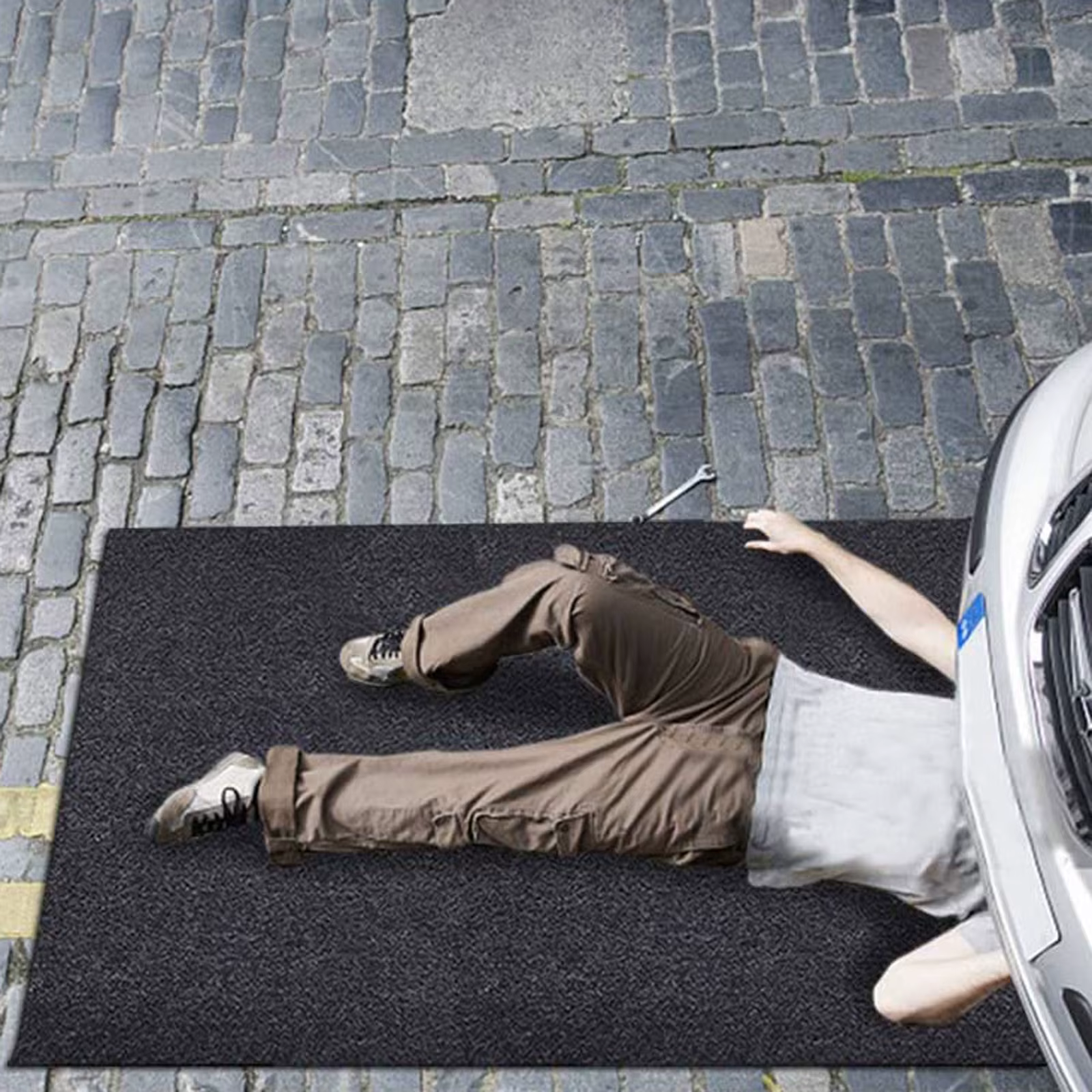 Polymères d'entretien pour sous la voiture ou l'équipement, doux et confortable, absorbant, propre au sol, 36 po x 60 po