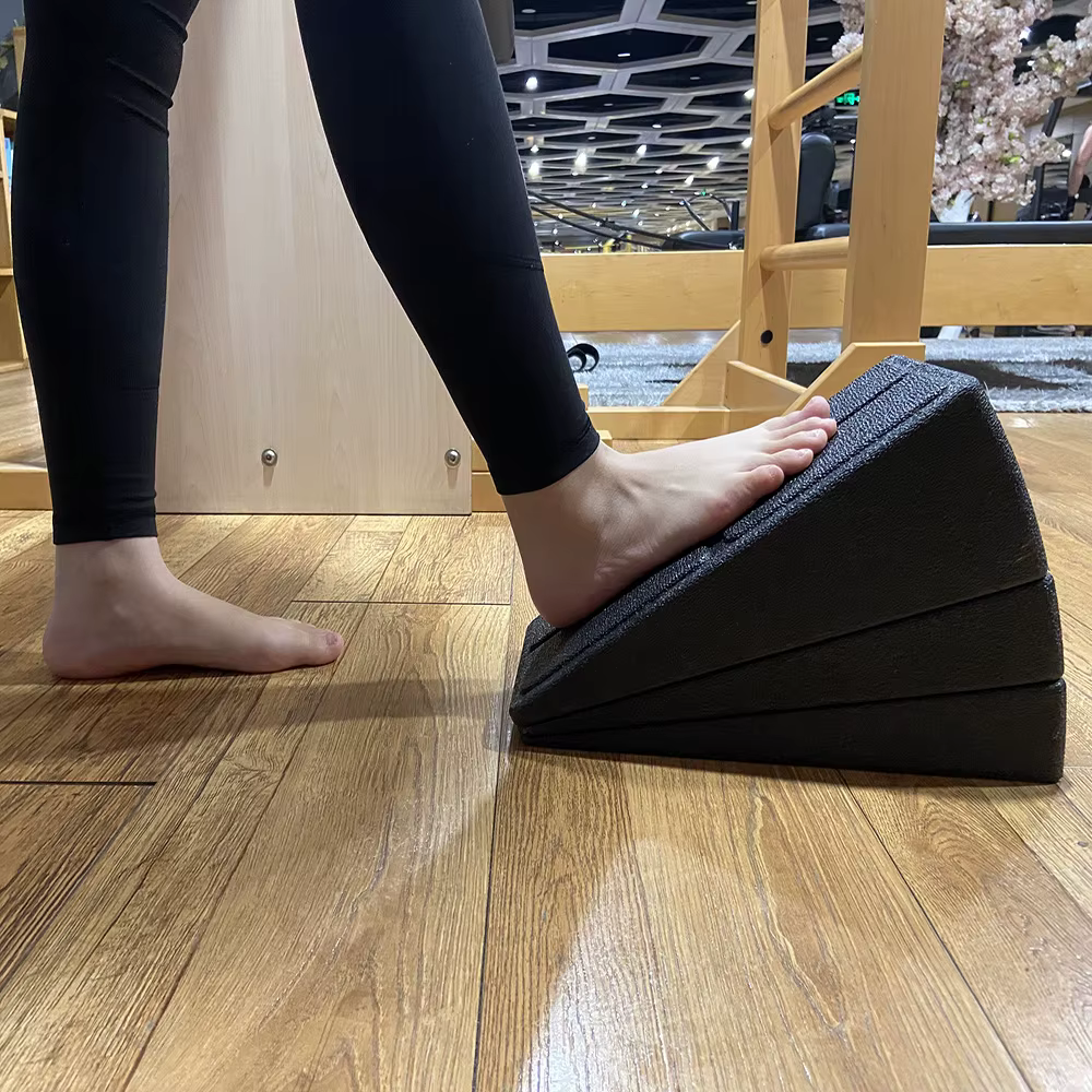 Planches inclinées extensibles pour Yoga