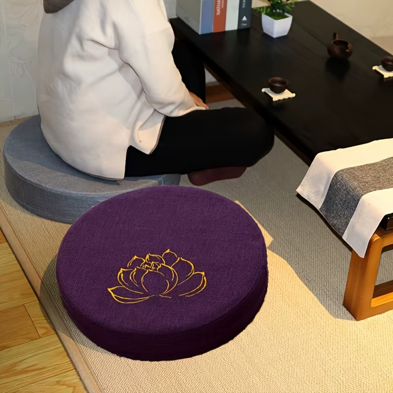 Coussin de méditation rond brodé à la main