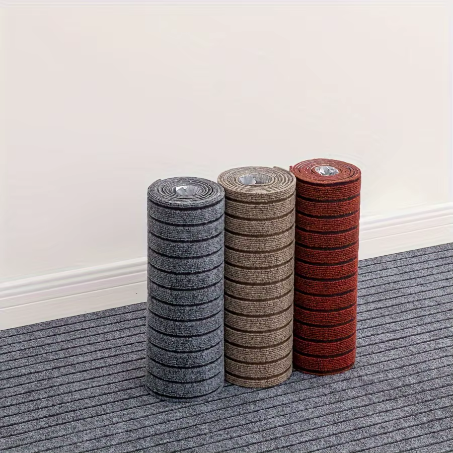 1 rouleau de tapis auto-adhésif