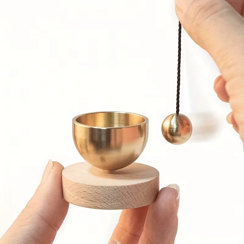 Ensemble de bols chantants pour la méditation