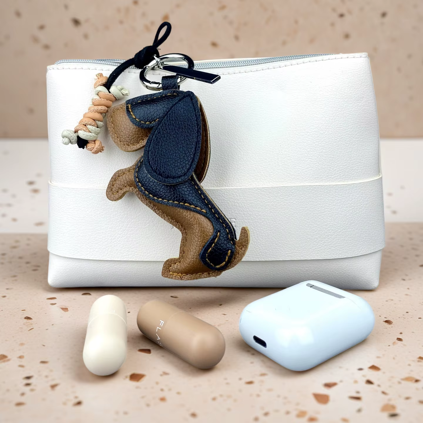 Ensemble de porte-clés et breloques de sac en cuir PU motif chiot mignon - Pendentif chien / Accessoire en cuir tressé en forme d'os, Ornement tendance pour sac à main