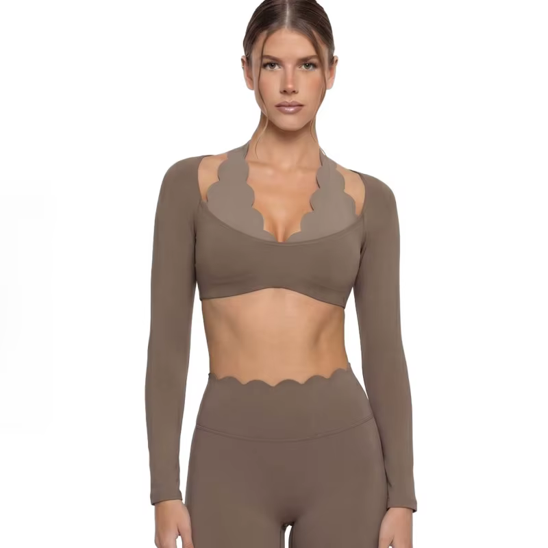 Tenue de yoga effet deux pièces color-block avec coussinet de poitrine