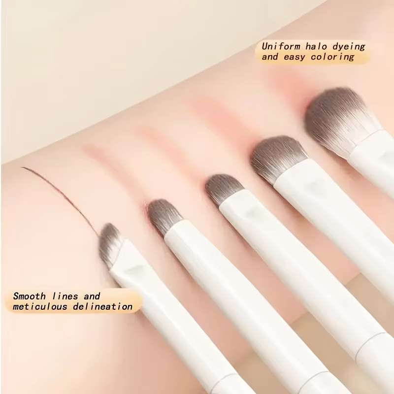 Ensemble de 5 pinceaux de maquillage pour les yeux, compagnon de voyage idéal et cadeau parfait pour les amies, les petites amies et les épouses