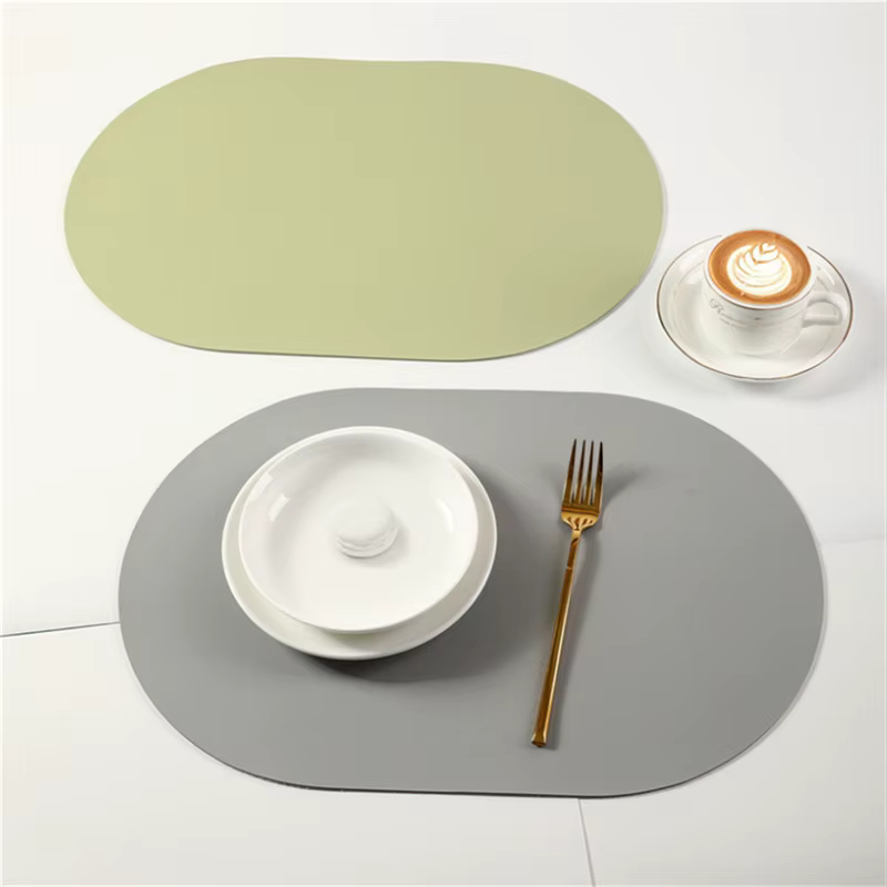 Set de table ovale en cuir PU couleur unie 30x45CM, style nordique, imperméable et résistant à l'huile, pour table à manger occidentale