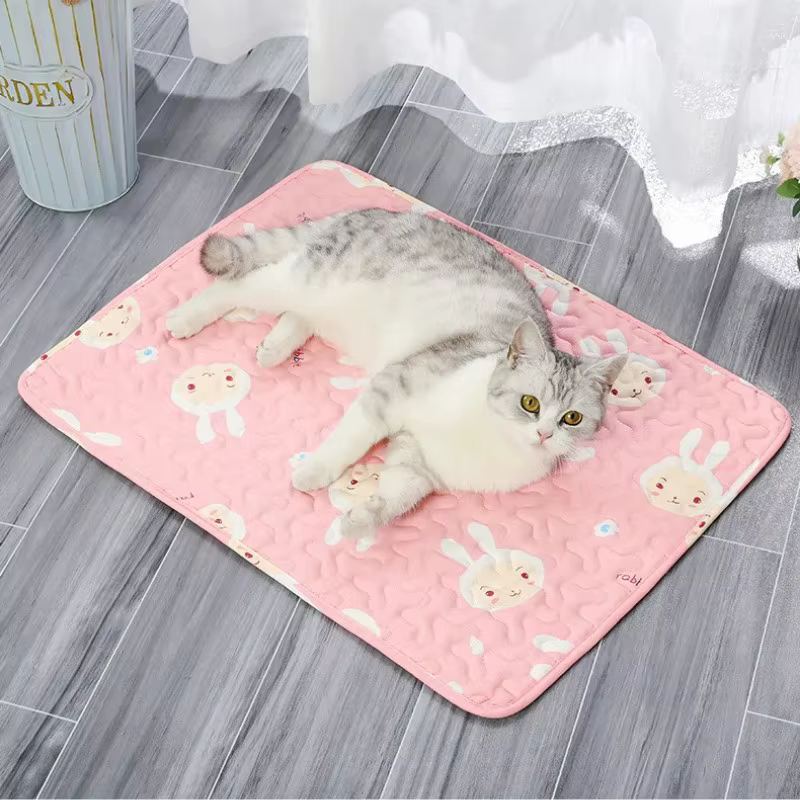 Tapis de pipi lavable pour animaux de compagnie, tapis réutilisable pour chiens, lit d'urine lavable, tapis d'entraînement pour chien, quatre saisons, tapis d'urine pour animaux de compagnie