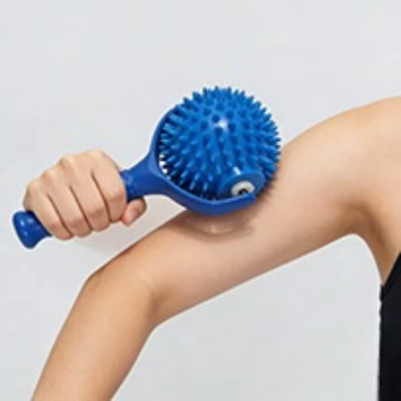 Rouleau de massage à picots pour stimulation des points de pression et des points d'acupuncture, idéal pour la relaxation musculaire et le soulagement de la douleur, très prisé par les employés de bur
