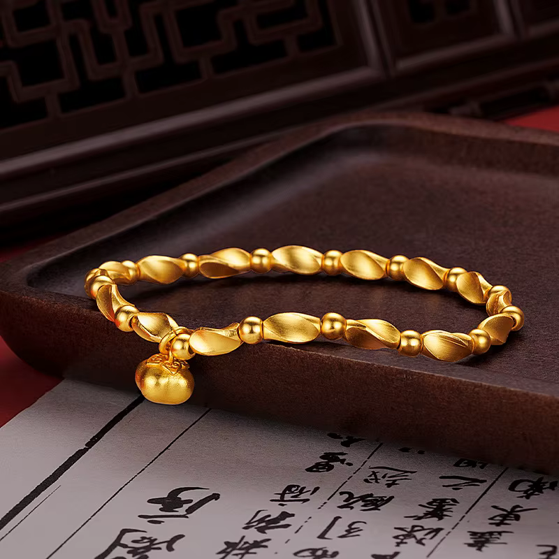 Accessoire en or 9999 - Pendentif kaki de style ancien - Collier et bracelet de style ancien avec perles dispersées et perles enfilées