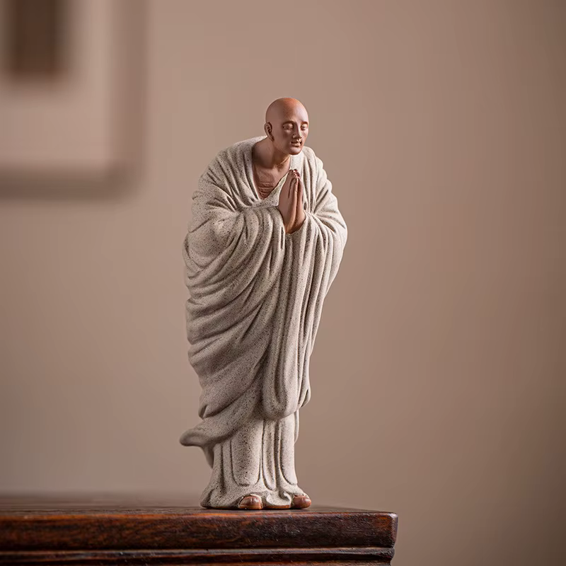 Sculpture de moine bouddhiste Zen