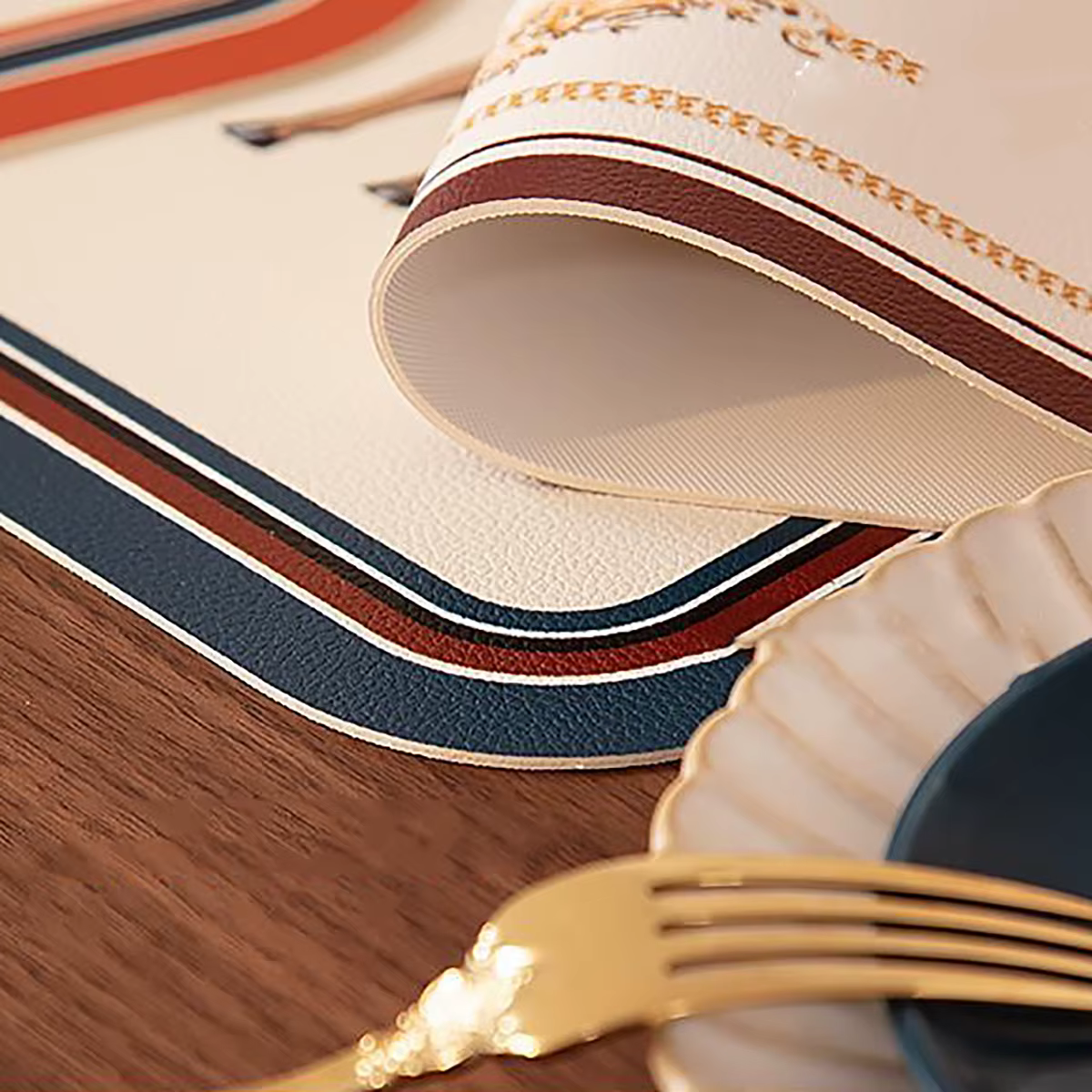 Polymères de table alimentaires occidentaux, style européen, luxe, isolation thermique, non ald, étanche, résistant à l'huile, PU, ménage, restaurant