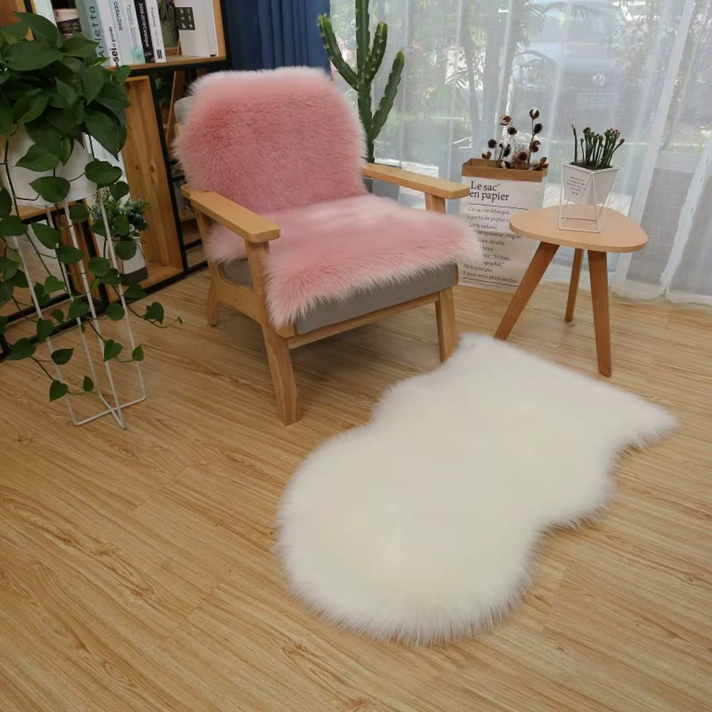 Tapis Shaggy Moelleux en Faux Peau de Mouton Artificielle, Tapis à Cheveux Longs, Laine Moelleuse, Polymères Doux, Décoration de Maison, Antidérapant pour Chambre à Coucher