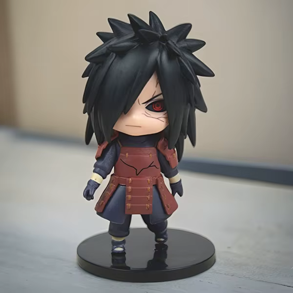 Figurines Naruto, figurines de jouets, ornements de bureau à fixer sur voiture, cadeaux, articles d'anime, cadeaux d'anniversaire, de Noël, de Halloween