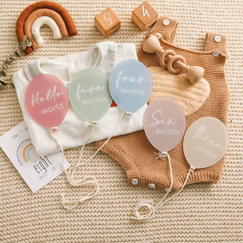 Ballons en acrylique pour nouveau-né, accessoires de photographie, cadeau de naissance pour bébé, 13 documents, cadeaux d'anniversaire